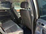 Volkswagen Touareg-8