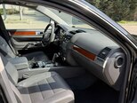 Volkswagen Touareg-9