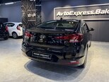 Hyundai Elantra-5