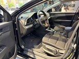 Hyundai Elantra-18