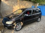Opel Zafira-4