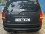 Opel Zafira-2