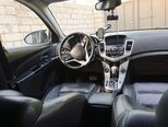 Chevrolet Cruze-12