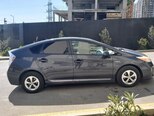 Toyota Prius-5