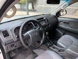 Toyota Hilux-9