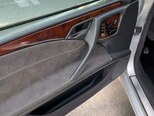 Mercedes E 240-5