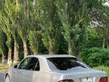 Mercedes E 240-2