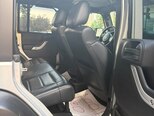 Jeep Wrangler-17