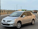 Nissan Tiida-9