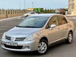 Nissan Tiida-6