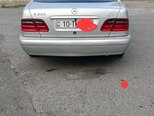 Mercedes E 240-2