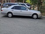Mercedes E 230-3