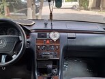 Mercedes E 230-8