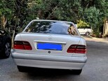 Mercedes E 230-4