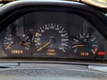 Mercedes E 230-5