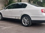Volkswagen Passat-8