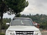 Mitsubishi Pajero-5