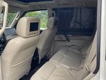 Mitsubishi Pajero-16