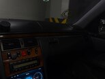 Mercedes E 240-4