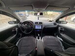 Volkswagen Polo-6