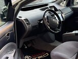 Toyota Prius-5