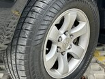 Toyota Land Cruiser Prado-10