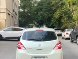 Nissan Tiida-2
