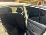 Nissan Tiida-10