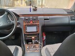 Mercedes E 280-3