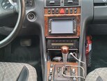 Mercedes E 280-4