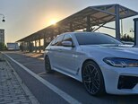 BMW 530e-17