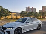 BMW 530e-16