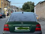 Opel Vectra-4