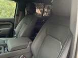 Land Rover Defender-6