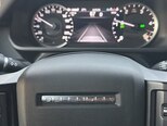 Land Rover Defender-10