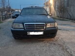 Mercedes C 220-1