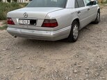 Mercedes 200 E-2