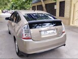Toyota Prius-2