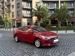 Hyundai Accent-1