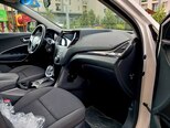 Hyundai Santa Fe-13