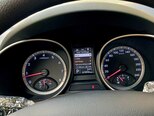 Hyundai Santa Fe-18