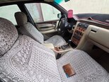 Mercedes E 200-8