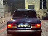 LADA (VAZ) 2107-2