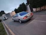 Mercedes E 240-6