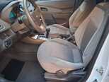 Chevrolet Cobalt-8
