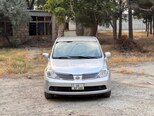 Nissan Tiida-5