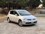 Nissan Tiida-2