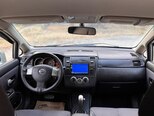 Nissan Tiida-15