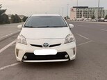 Toyota Prius-2