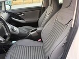 Toyota Prius-8